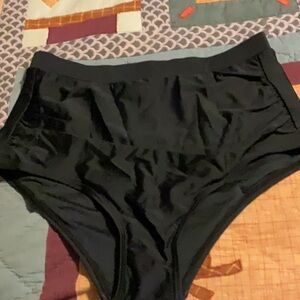 Bonneuitbebe ❤️ Swimwear Size Med New with Tag